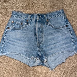 Levi’s 501 shorts